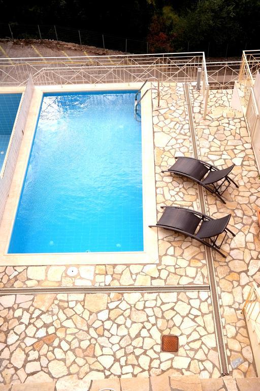 Agios Nikitas View Villa Екстериор снимка