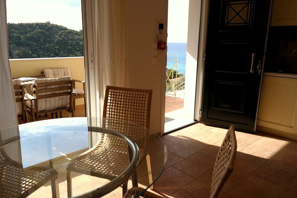 Agios Nikitas View Villa Екстериор снимка